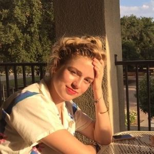 Meet your Posher, Emma